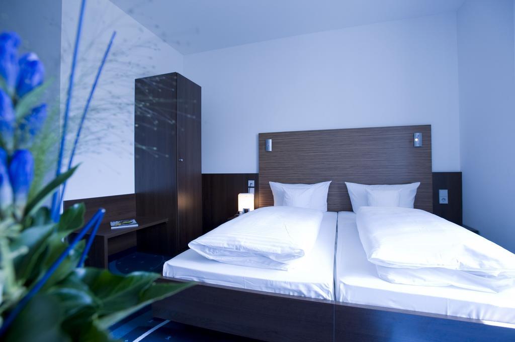 Blauzeit Designhotel By Libertas ลุดวิกสบูร์ก ภายนอก รูปภาพ